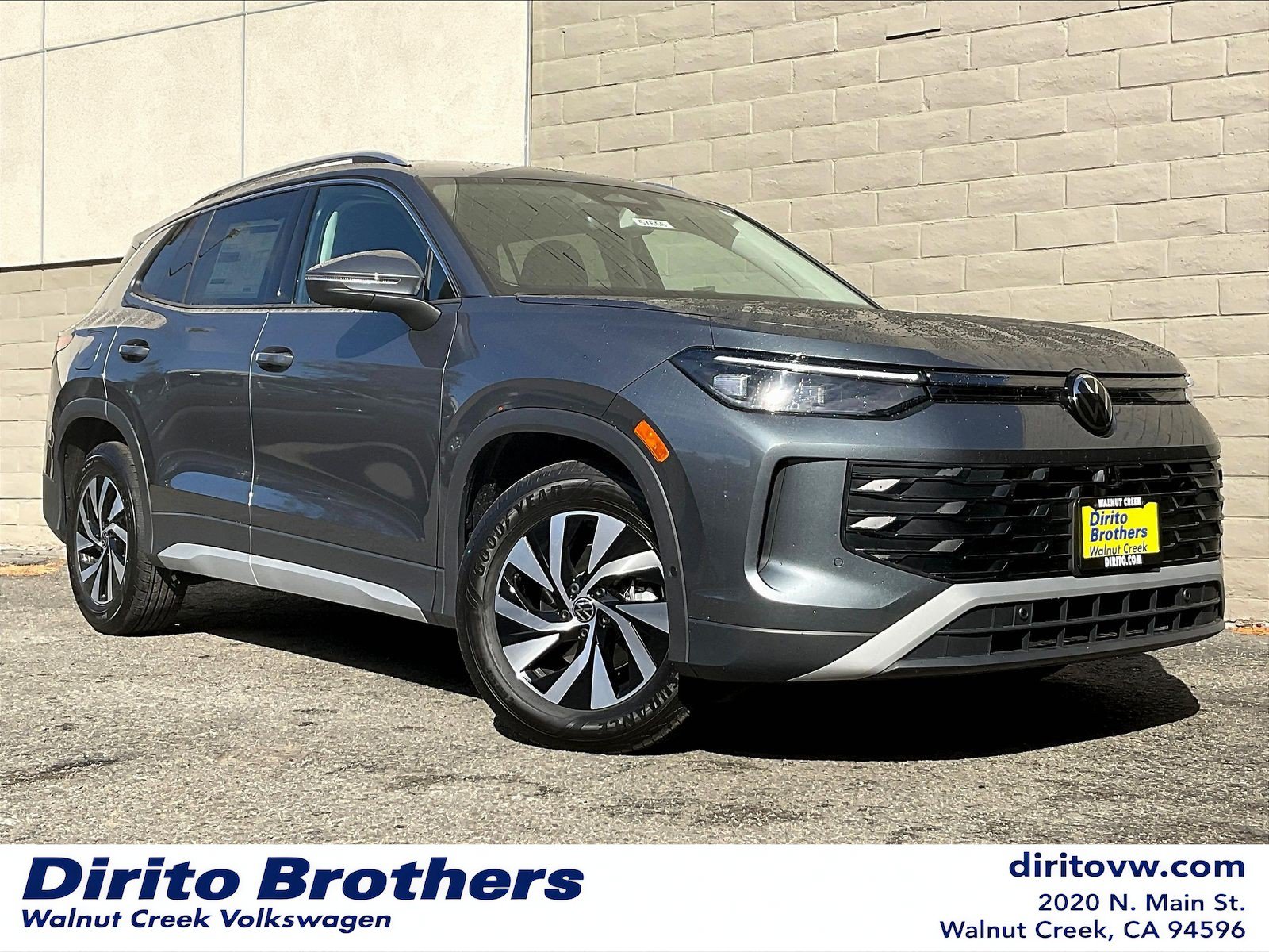 New 2026 Volkswagen Tiguan S AWD/4WD image 1