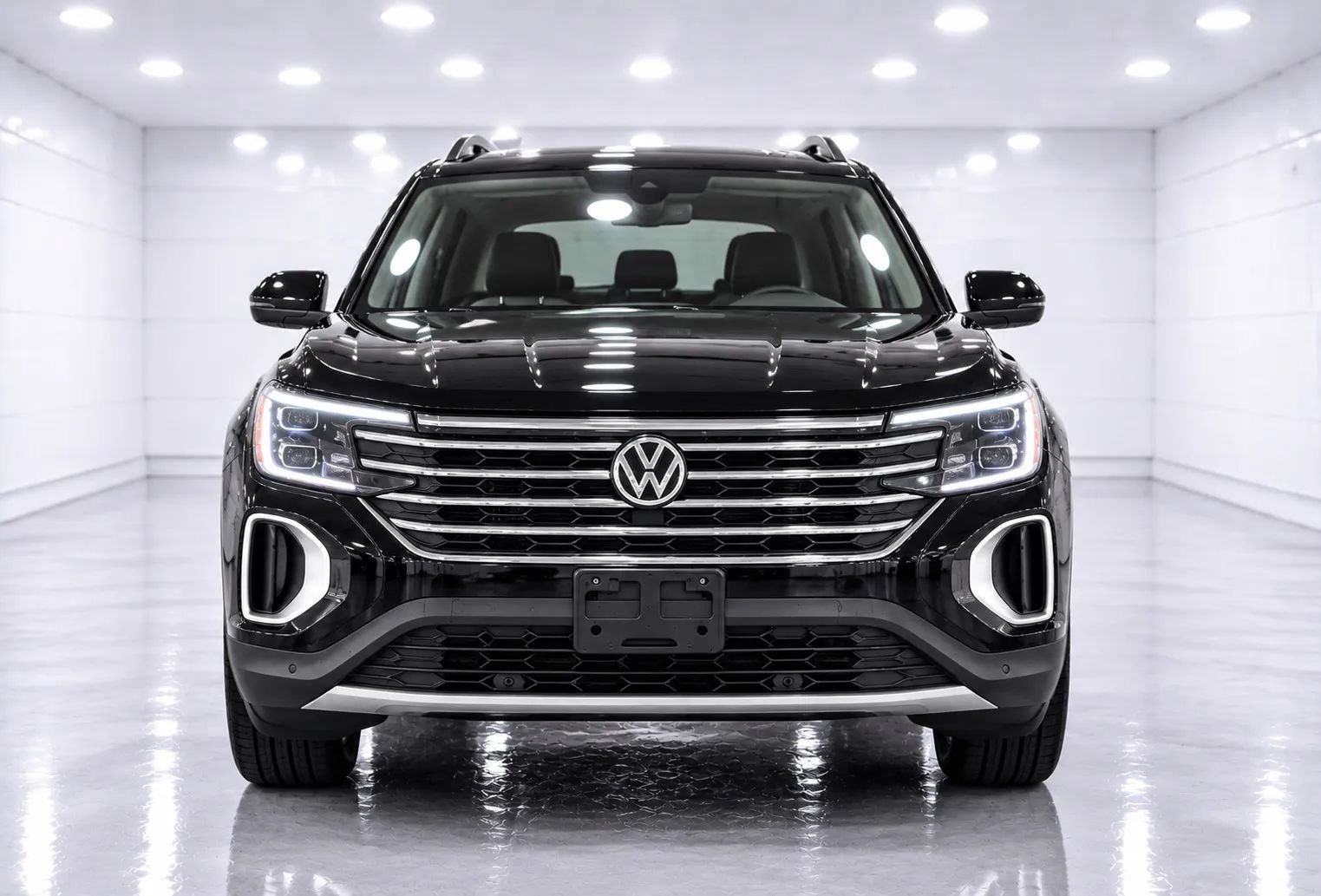 Used 2025 Volkswagen Atlas SE AWD/4WD image 8