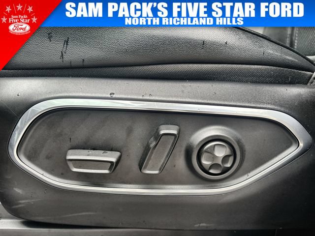Used 2024 Jeep Wagoneer 4WD w/ Premium Group I image 21