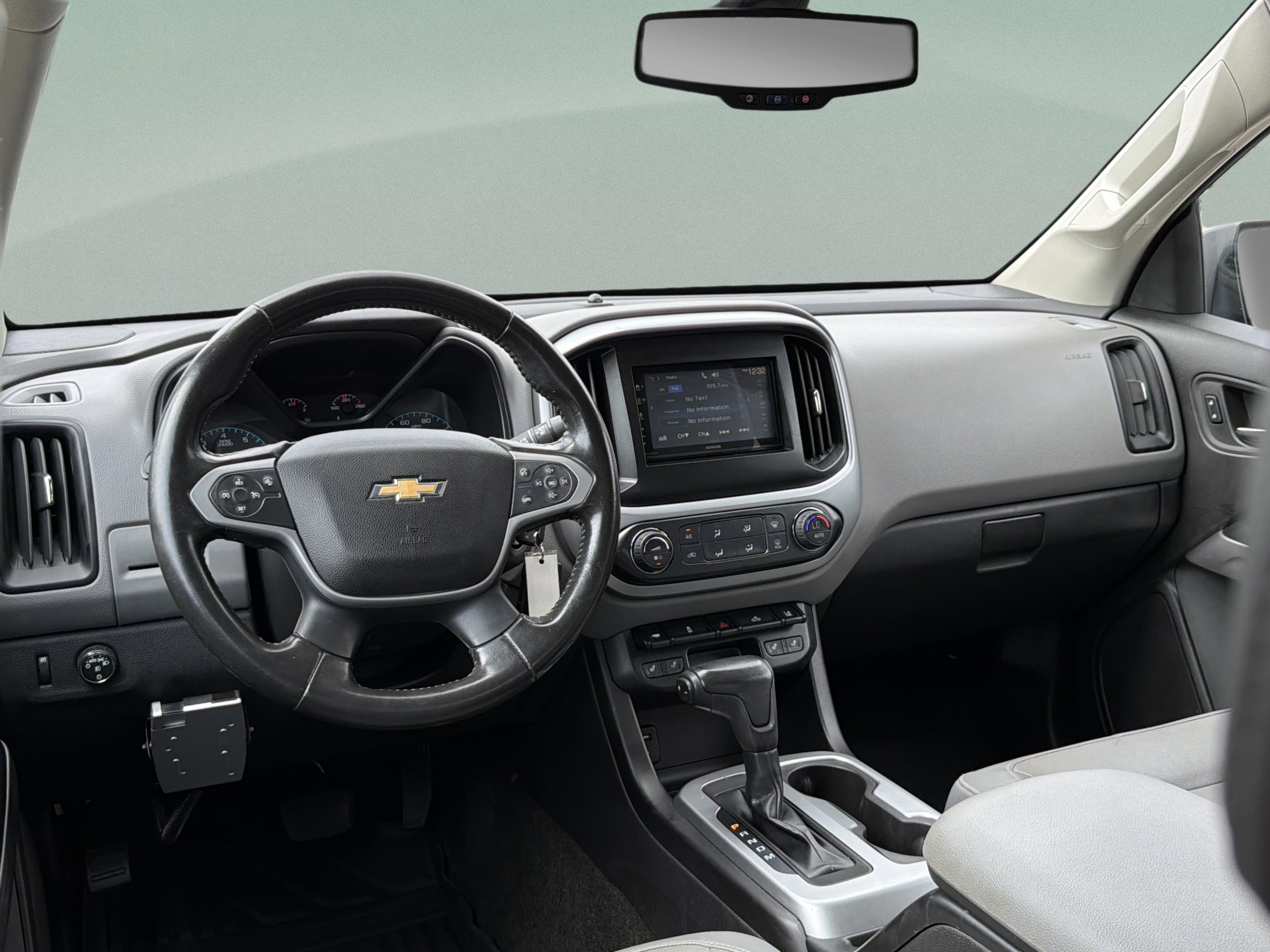 Used 2015 Chevrolet Colorado LT w/ Luxury Package image 42