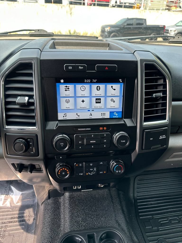 Used 2018 Ford F350 XLT w/ XLT Value Package AWD/4WD image 19