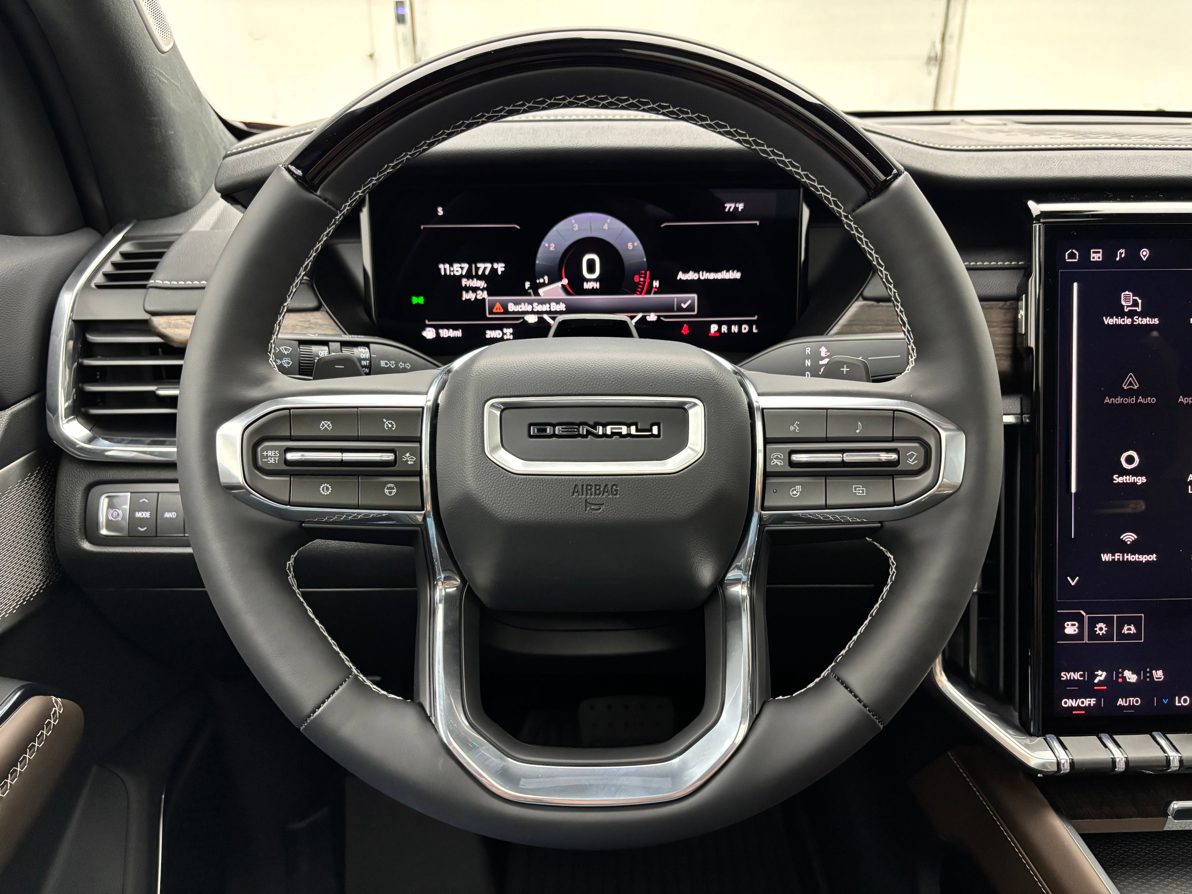 New 2026 GMC Acadia Denali Ultimate w/ LPO, Floor Liner Package AWD/4WD image 22
