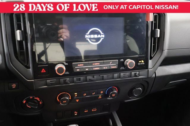 New 2025 Nissan Frontier S image 17