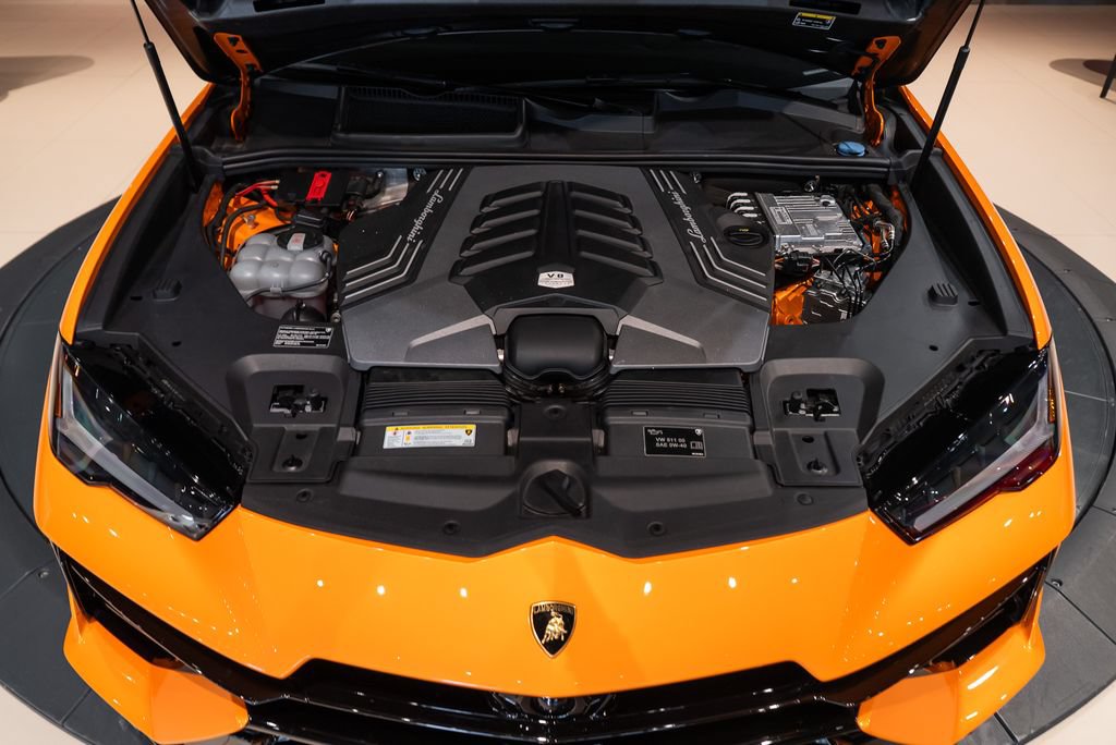 Used 2024 Lamborghini Urus S AWD/4WD image 18