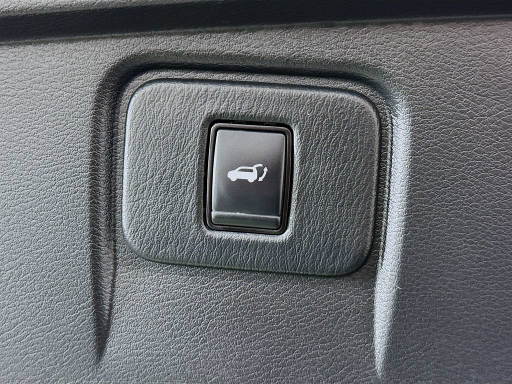 Used 2019 Nissan Murano Platinum w/ Cargo Package AWD/4WD image 32