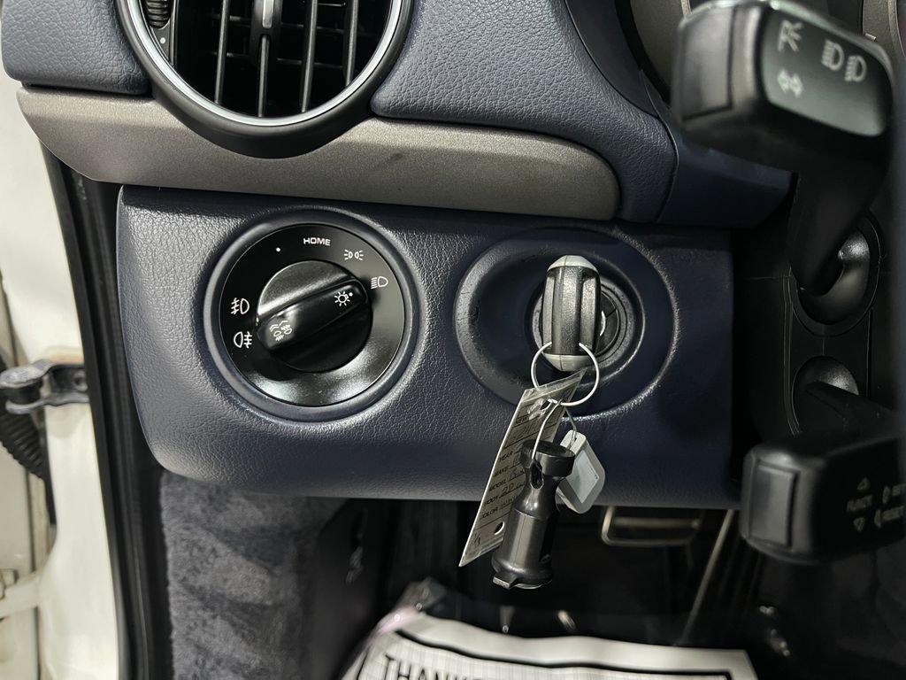 Used 2008 Porsche Boxster image 19