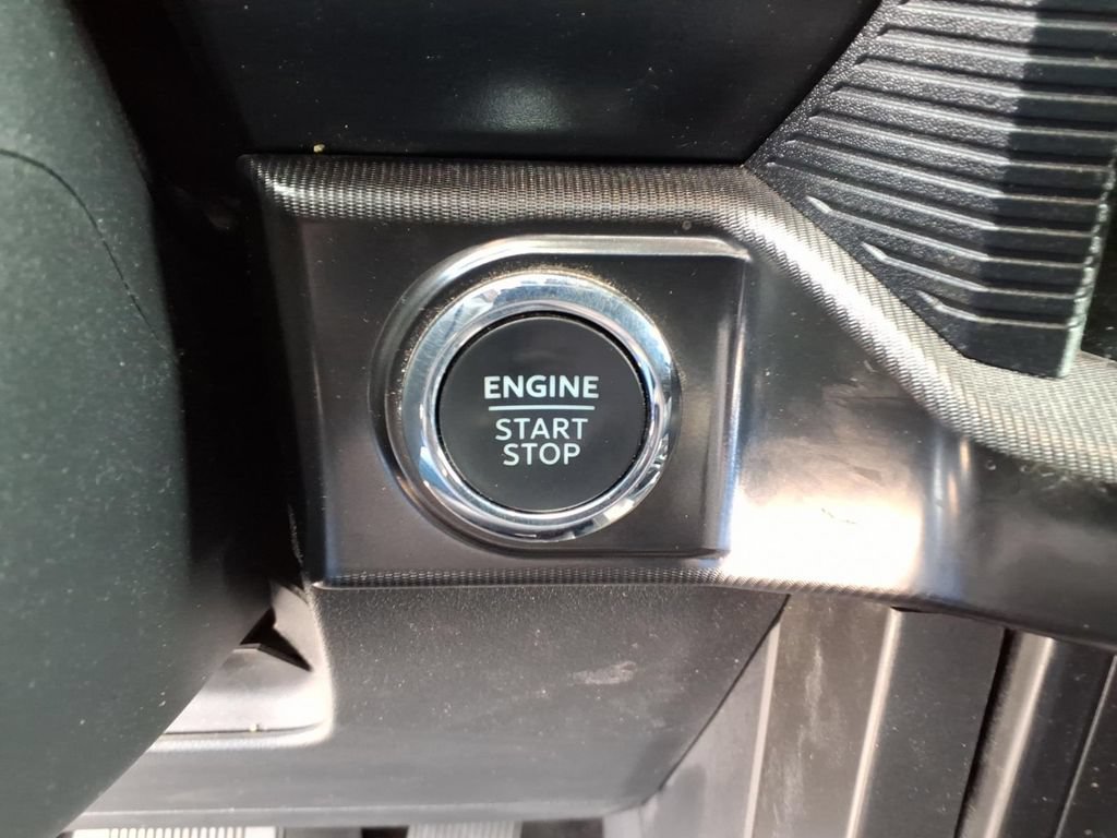 Used 2024 Ford F150 Lariat w/ Equipment Group 502A High AWD/4WD image 27
