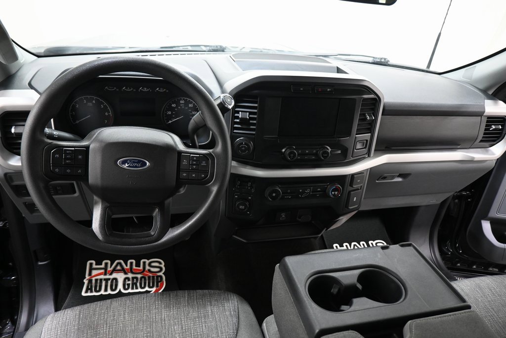 Used 2022 Ford F150 XLT w/ XTR Package image 4