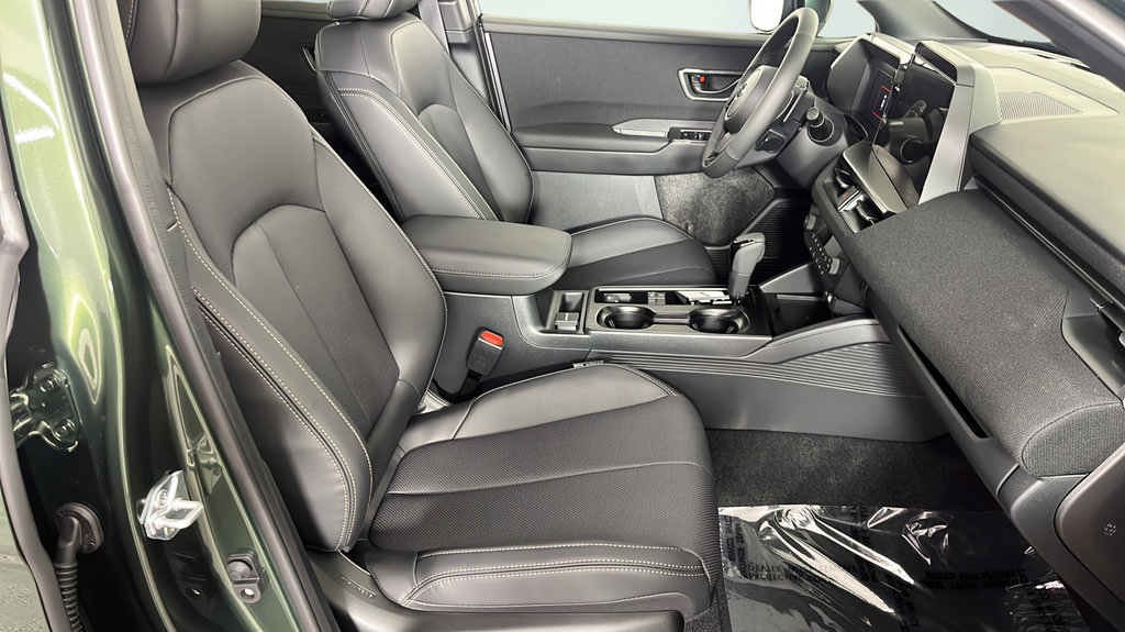 New 2026 Subaru Outback Limited AWD/4WD image 18
