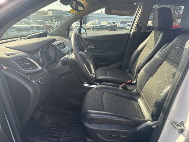 Used 2016 Buick Encore FWD image 3