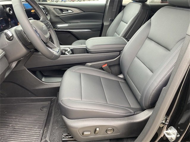 New 2026 Chevrolet Traverse LT w/ Midnight/Sport Edition image 10