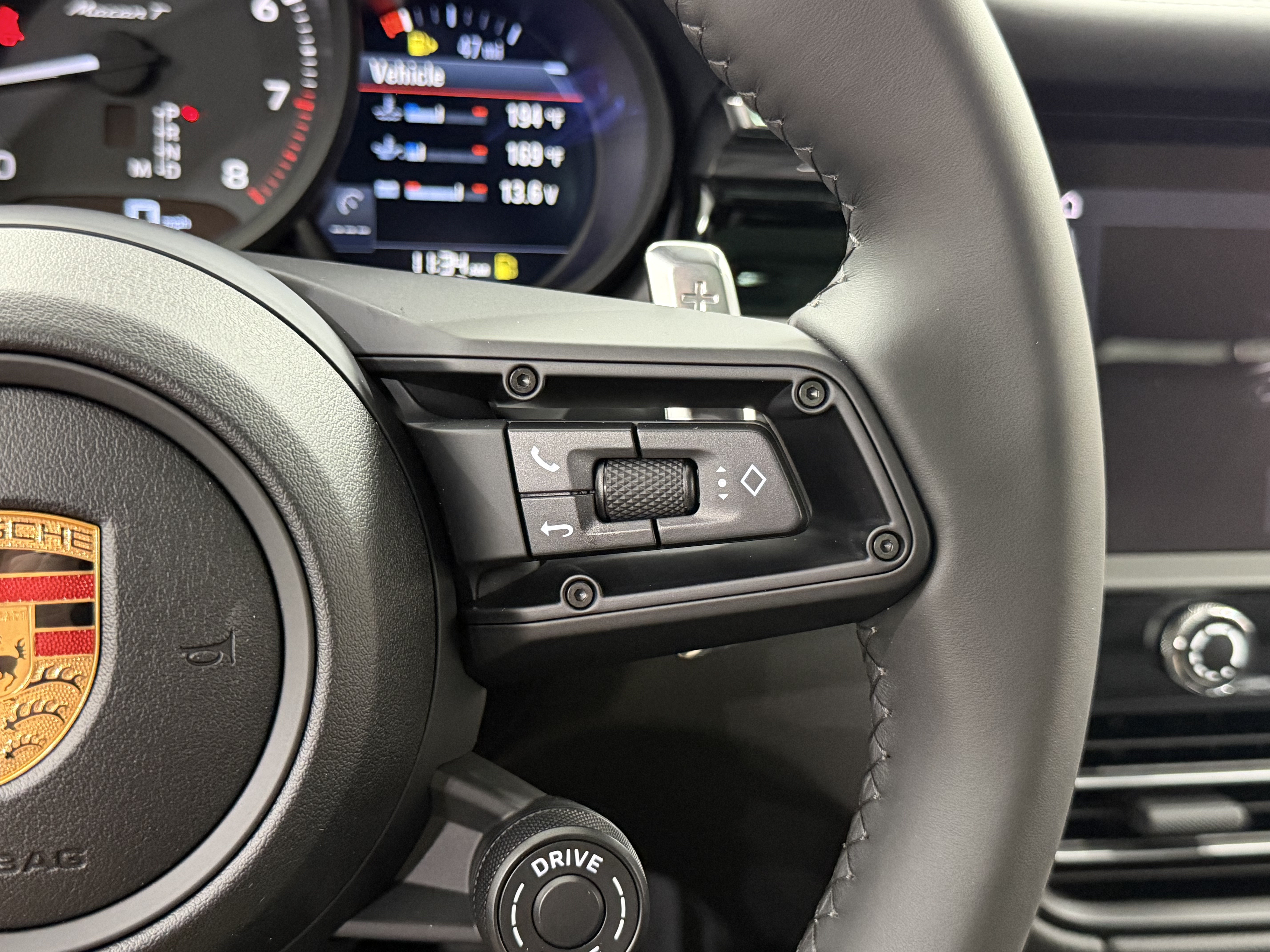 New 2026 Porsche Macan Turbo AWD/4WD image 53