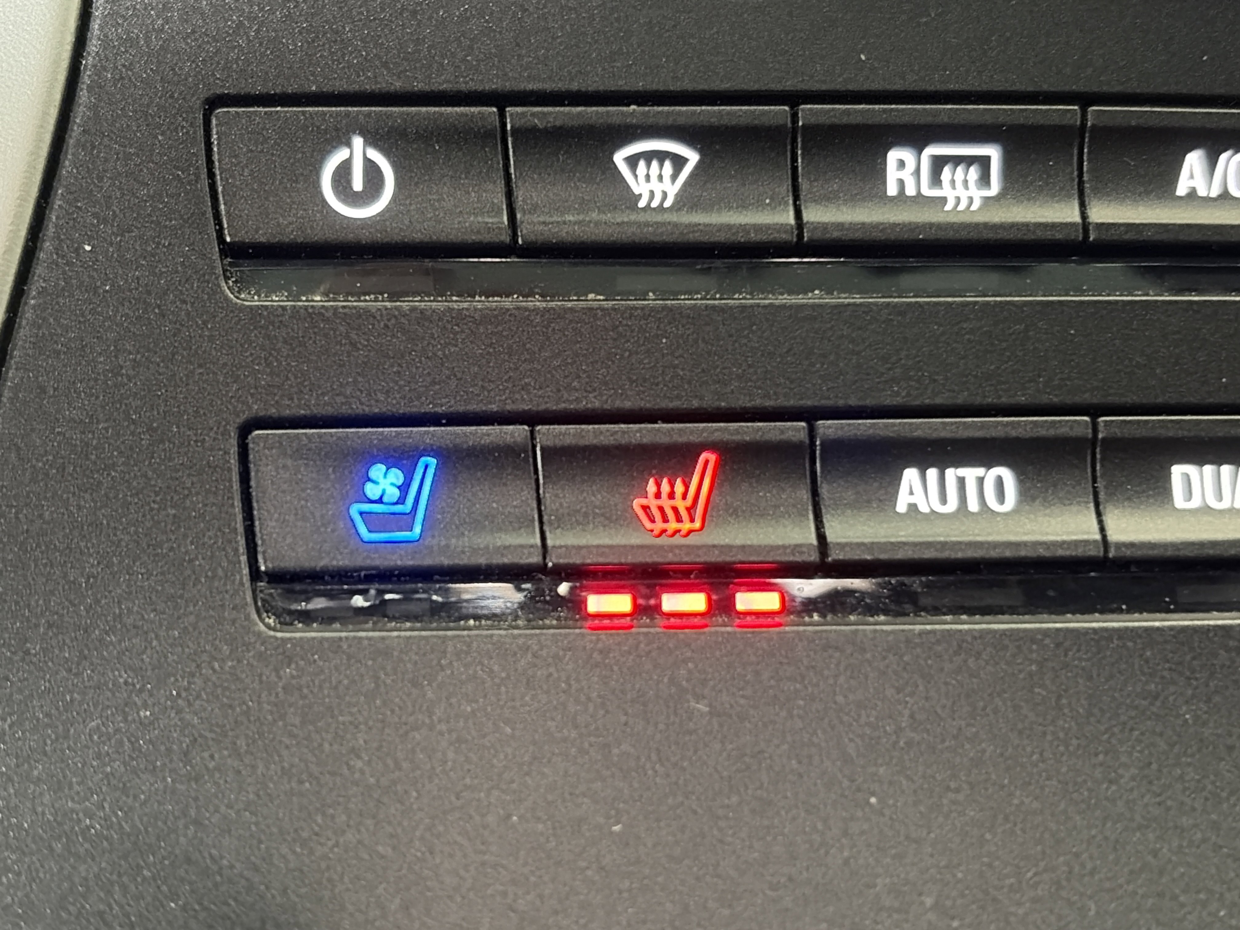 Used 2019 Lincoln Nautilus Reserve image 26