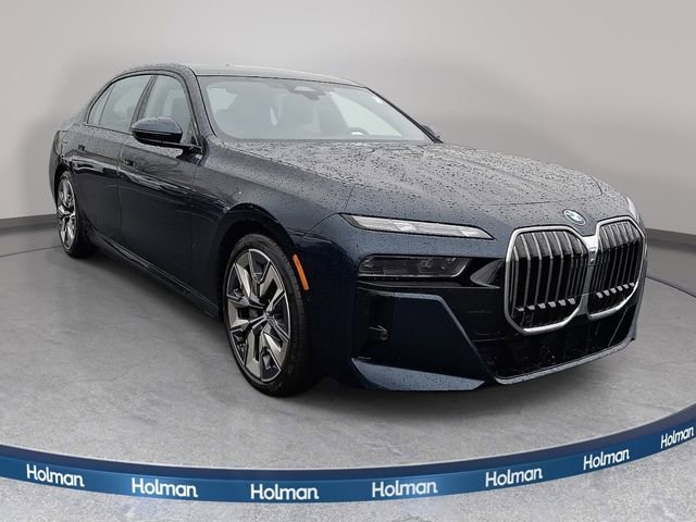 New 2026 BMW 750e xDrive w/ Executive Package image 3