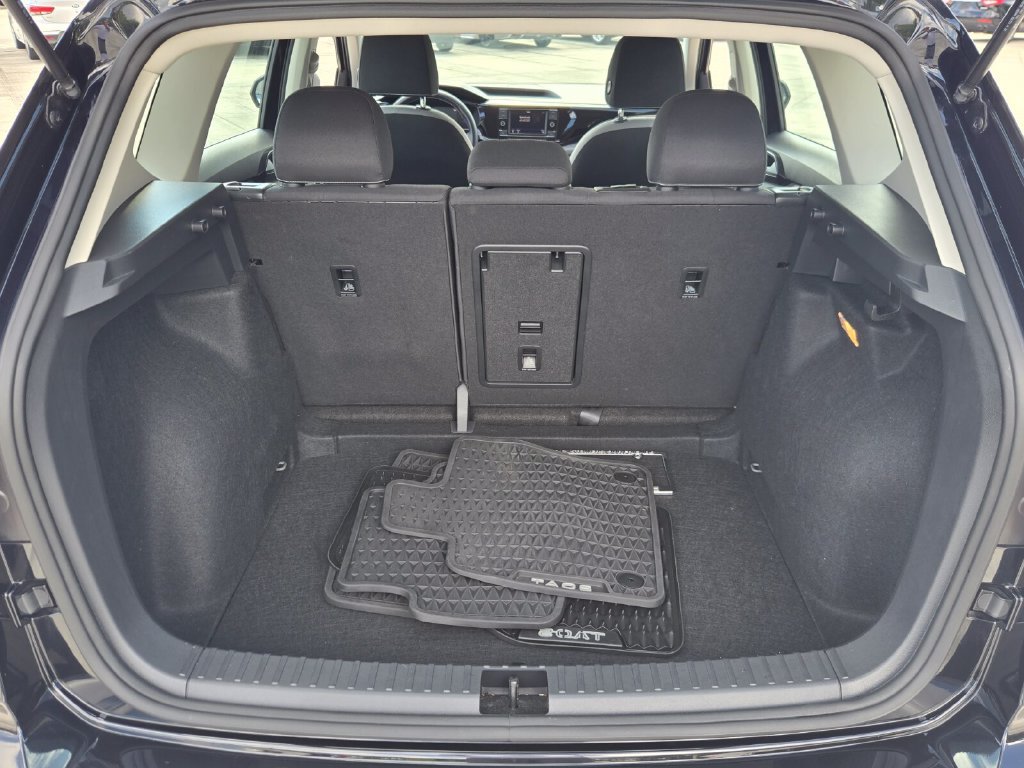 Certified 2023 Volkswagen Taos S FWD image 15