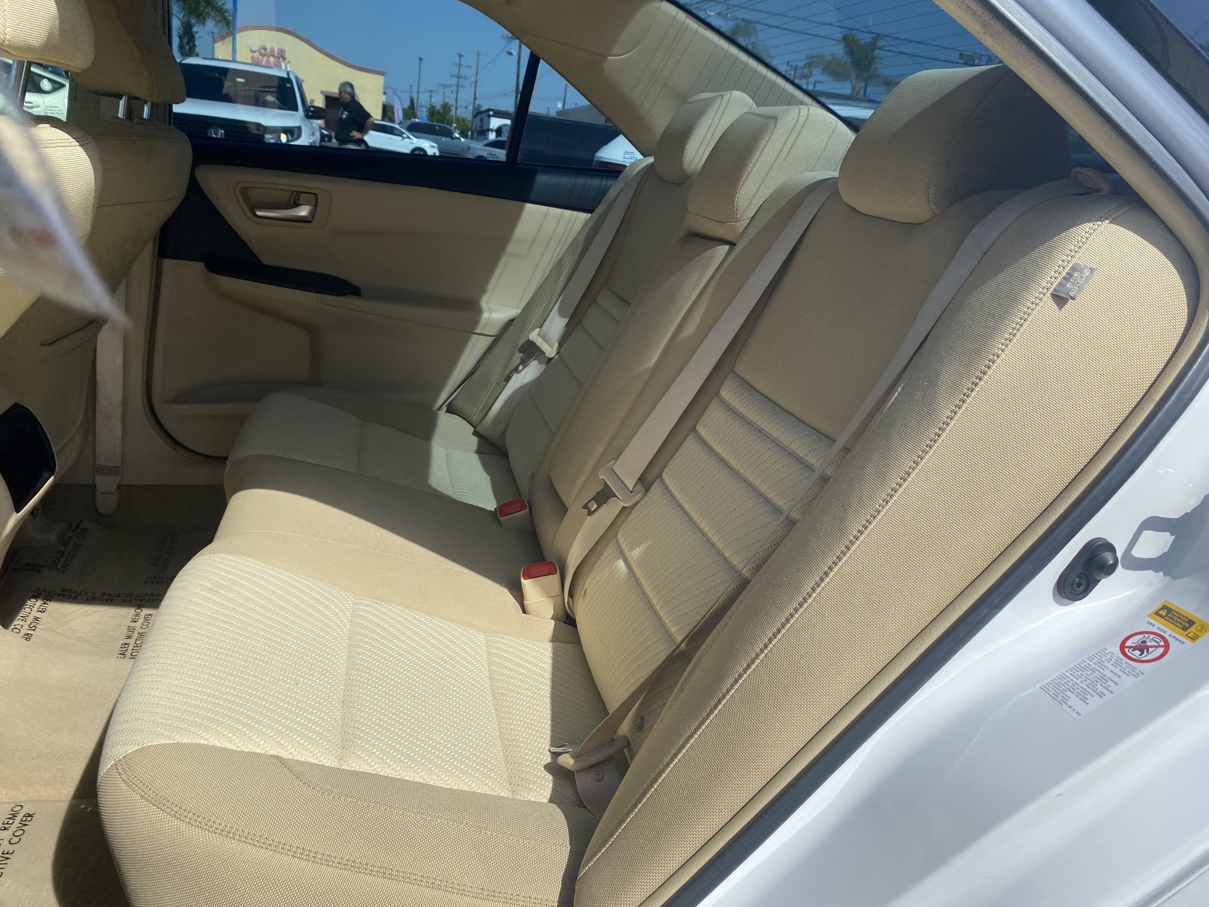Used 2017 Toyota Camry LE FWD image 16