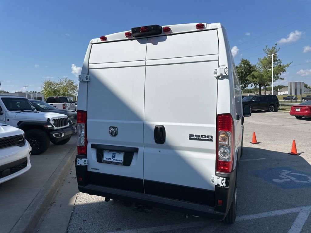 New 2026 RAM ProMaster 2500 w/ Convenience Group image 26