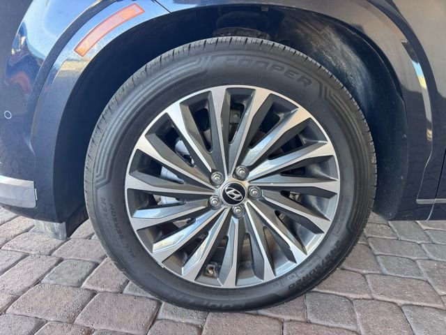 Used 2024 Hyundai Palisade Calligraphy image 35