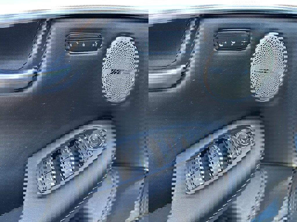 Used 2022 INFINITI QX50 Essential w/ Cargo Package image 15