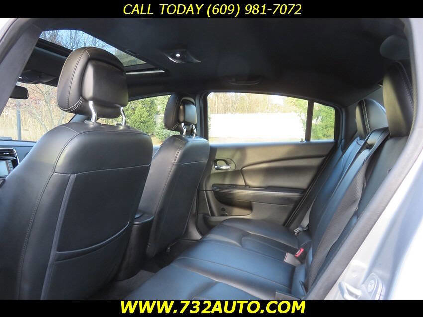Used 2014 Chrysler 200 Limited w/ Sun/Sound Group FWD image 9