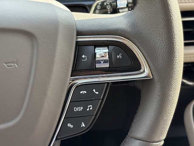 Certified 2023 Lincoln Nautilus AWD w/ Premium Package image 29