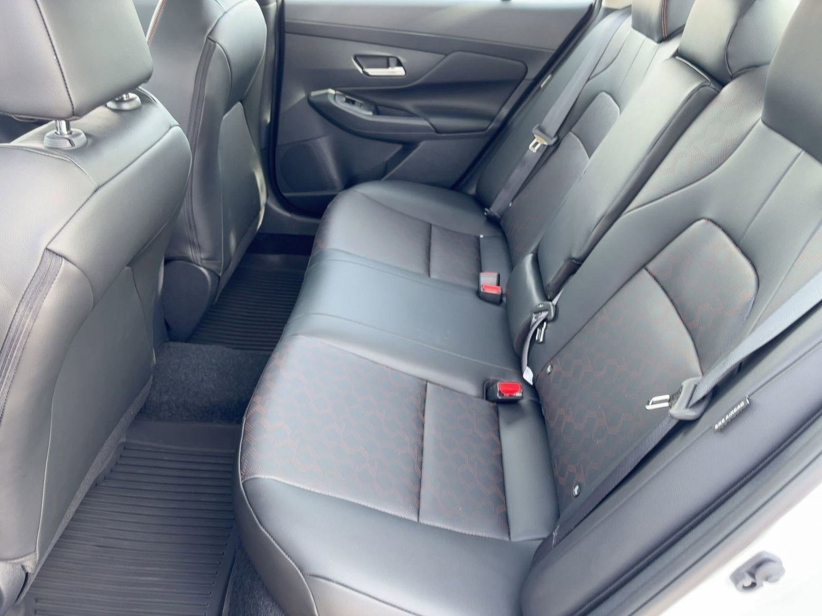 New 2026 Nissan Sentra SR w/ SR Premium Package FWD image 13