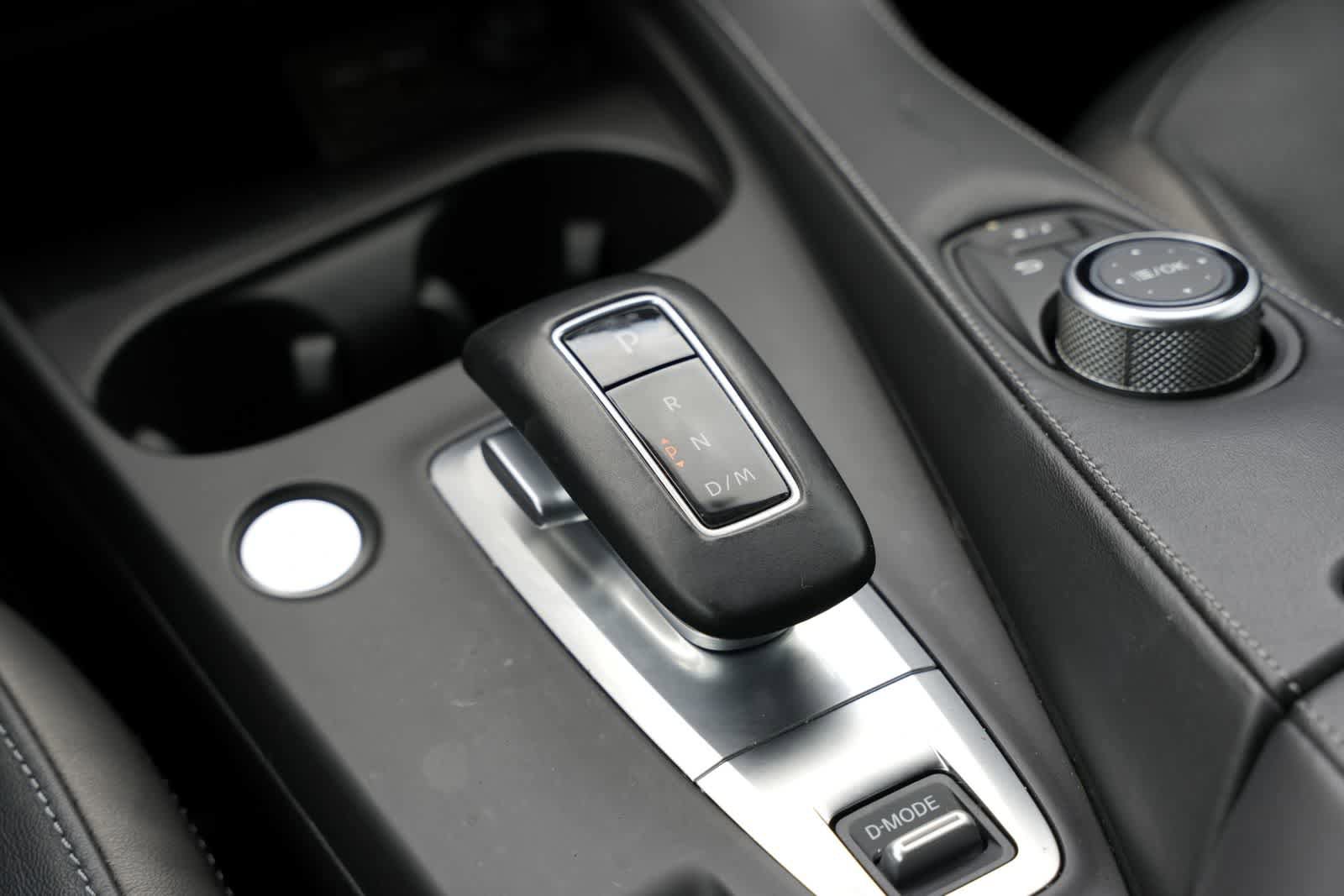 Used 2023 INFINITI QX50 Luxe FWD image 10