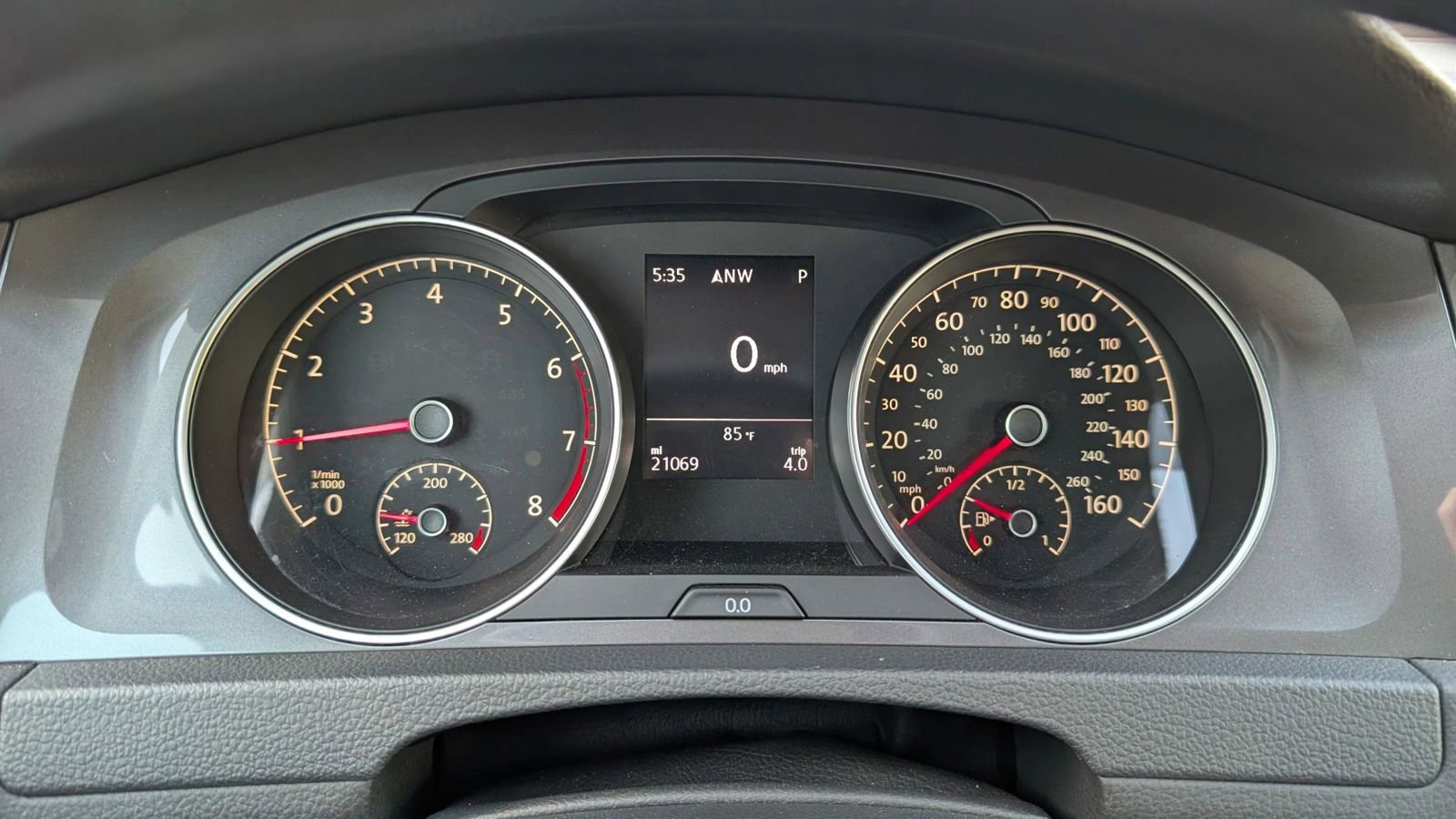 Used 2017 Volkswagen Golf Alltrack SE image 21