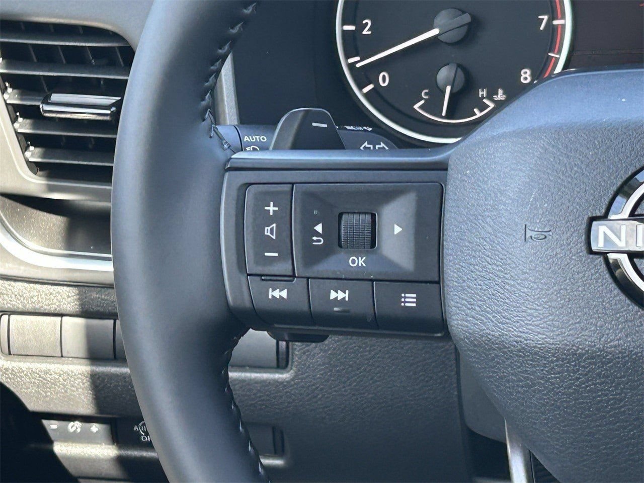 New 2026 Nissan Rogue Dark Armor FWD image 27