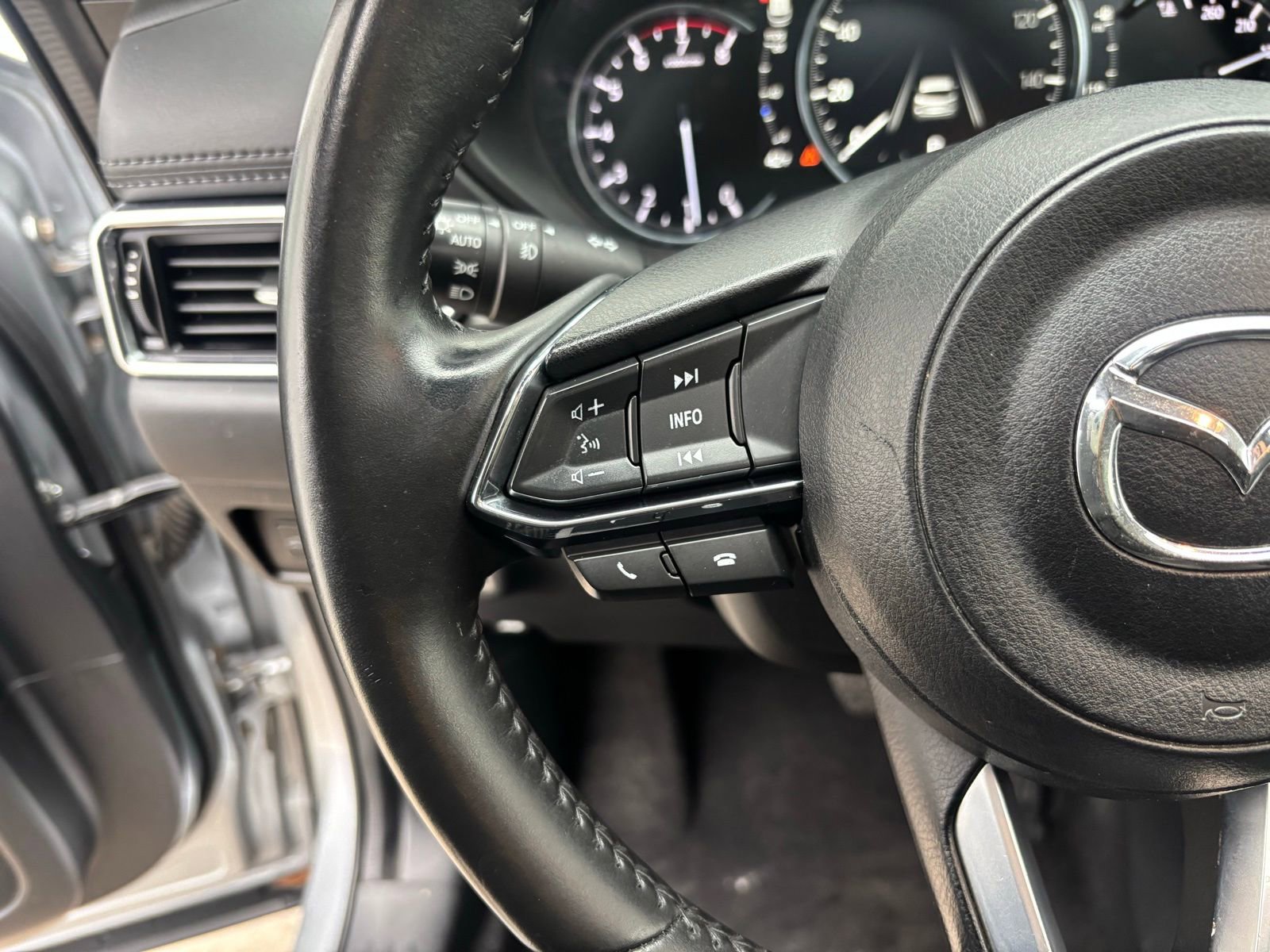 Used 2020 MAZDA CX-5 Grand Touring image 18