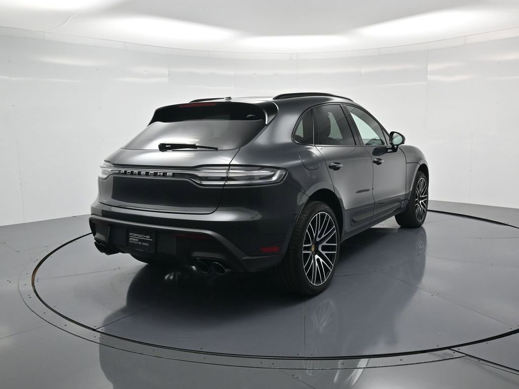 Certified 2026 Porsche Macan image 30