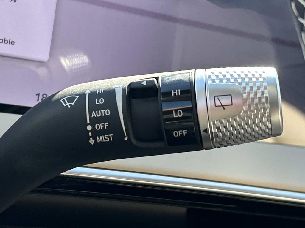 New 2026 Genesis GV70 2.5T Select image 30