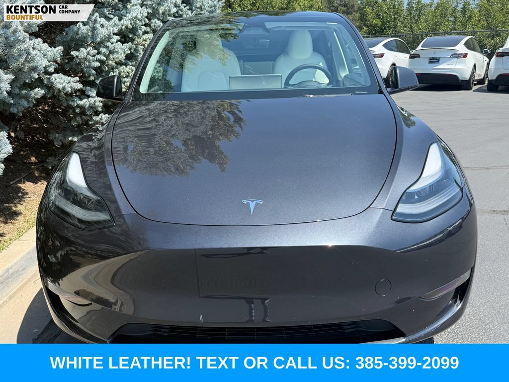 Used 2024 Tesla Model Y Long Range AWD/4WD image 2