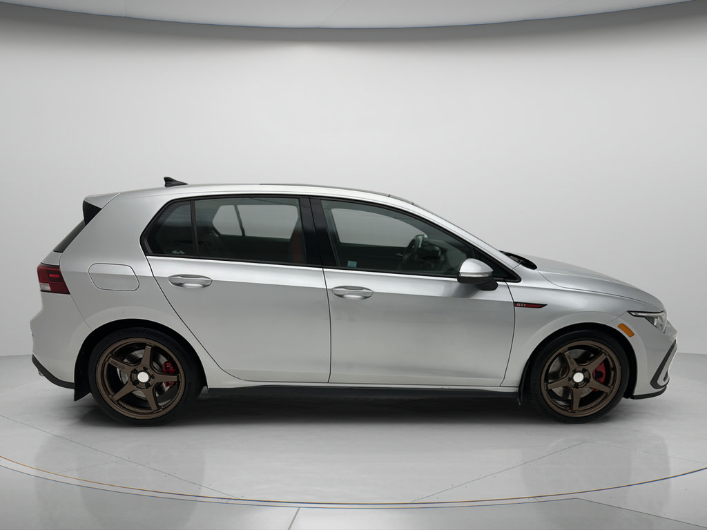 Used 2022 Volkswagen GTI SE FWD image 6