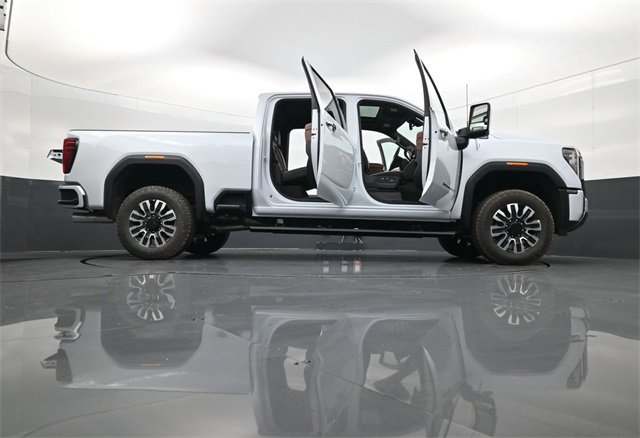 New 2026 GMC Sierra 3500 Denali Ultimate image 33