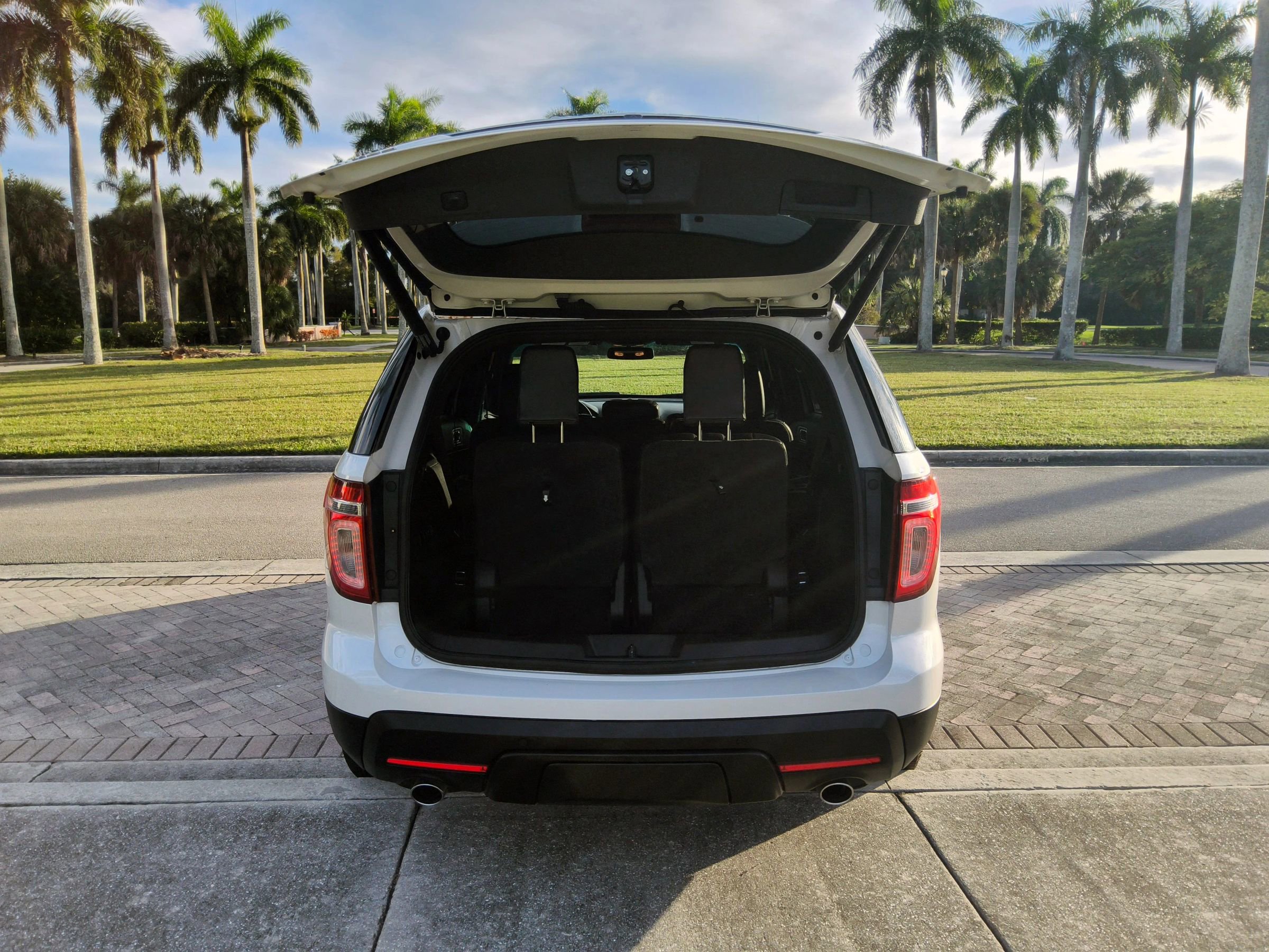 Used 2014 Ford Explorer Limited w/ Equipment Group 301A image 46