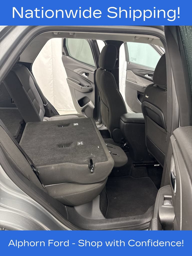 Used 2025 Chevrolet TrailBlazer LT AWD/4WD image 35