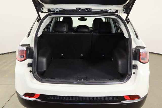 Used 2019 Jeep Compass Latitude w/ Popular Equipment Group image 18
