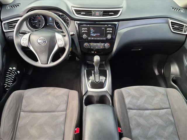 Used 2016 Nissan Rogue S FWD image 23