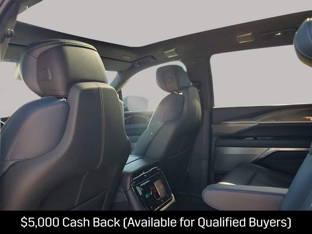 New 2025 Cadillac Escalade IQ Sport 2 AWD/4WD image 18
