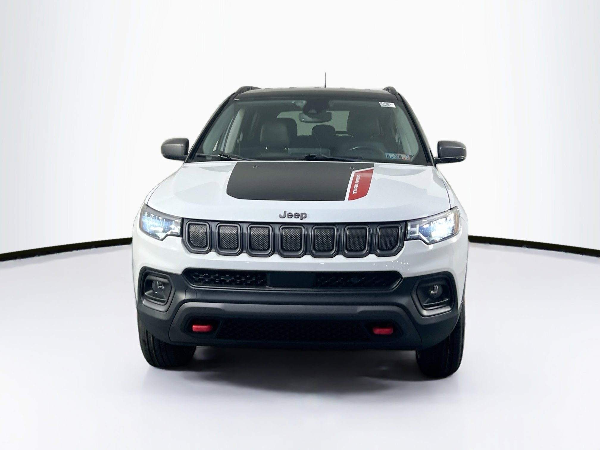 Used 2022 Jeep Compass Trailhawk w/ Trailhawk Convenience Group image 2