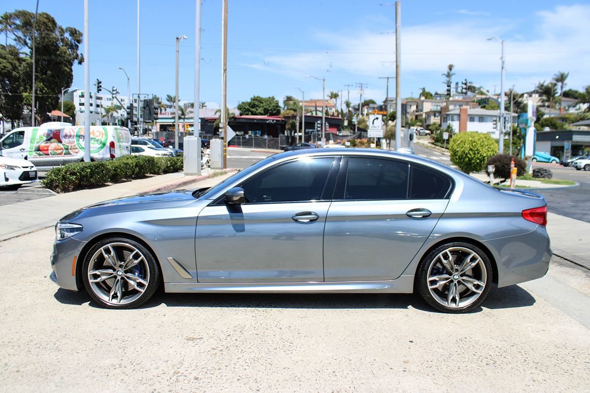 Used 2020 BMW M550i xDrive w/ Executive Package AWD/4WD image 2