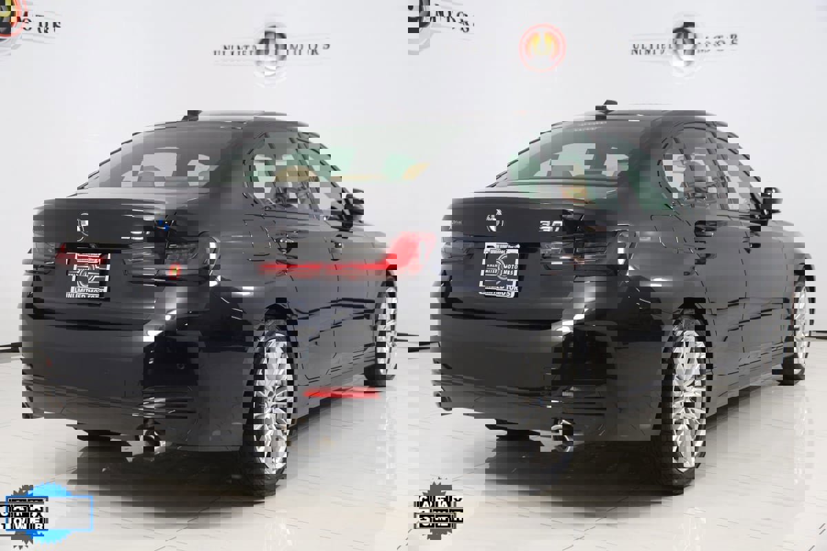 Used 2023 BMW 330i xDrive Sedan w/ Driving Assistance Package image 3