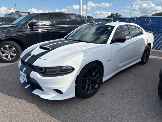 Used 2020 Dodge Charger R/T w/ Carbon/Suede Interior Package RWD image 5
