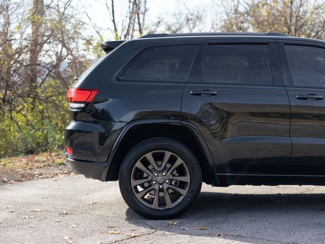 Used 2016 Jeep Grand Cherokee Limited 75th Anniversary image 10