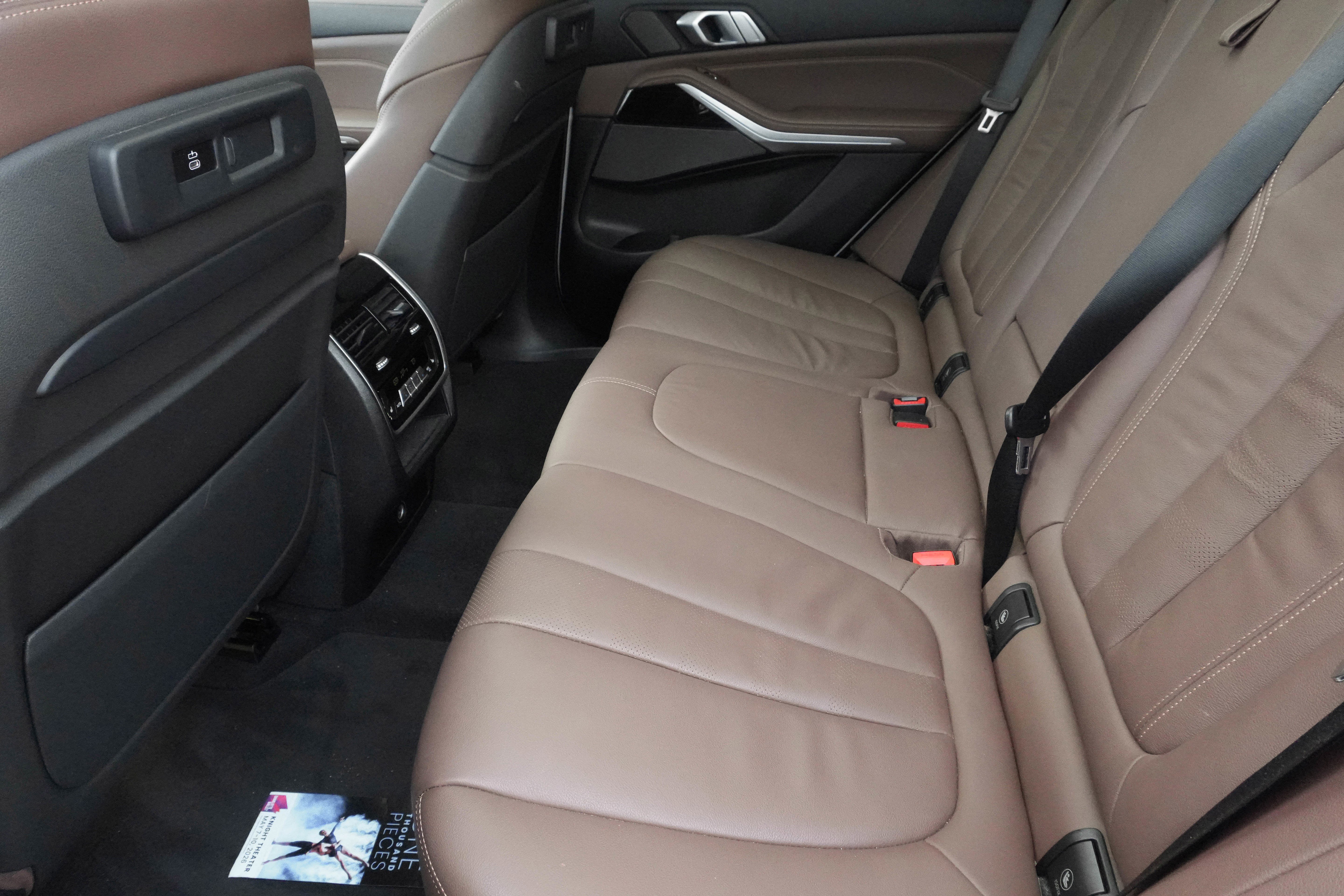 Used 2020 BMW X5 xDrive40i w/ Executive Package image 41