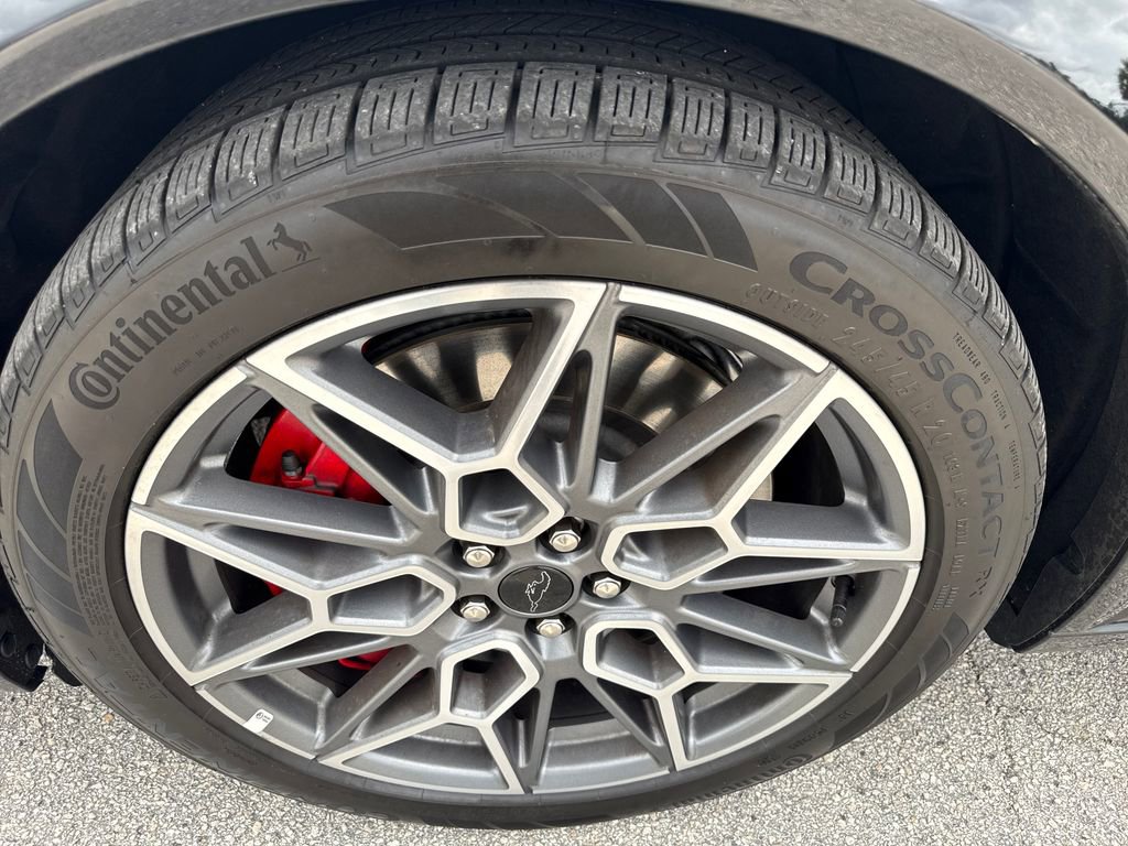 Certified 2025 Ford Mustang Mach-E GT image 12