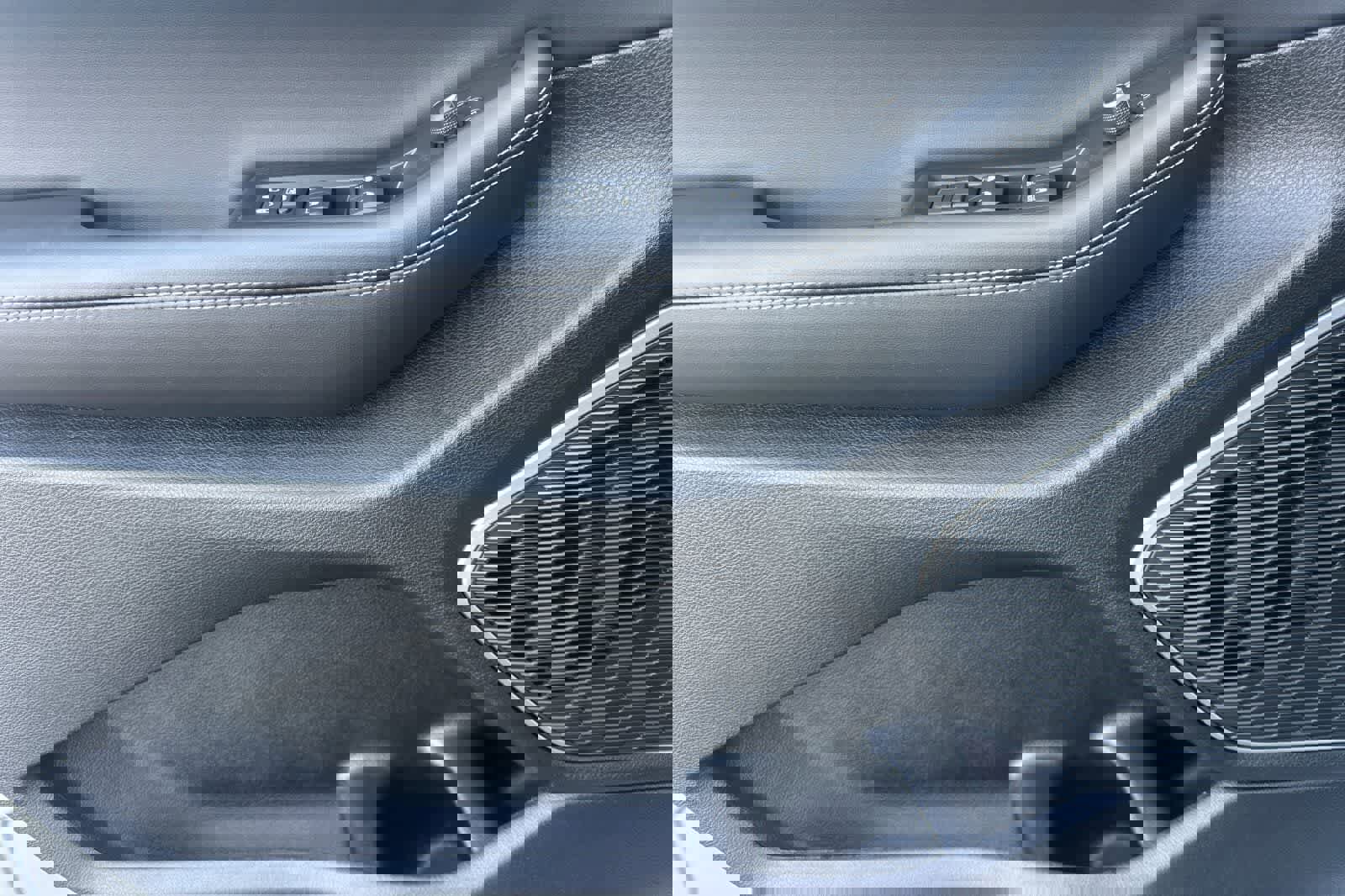 New 2026 Jeep Grand Cherokee L Limited image 12