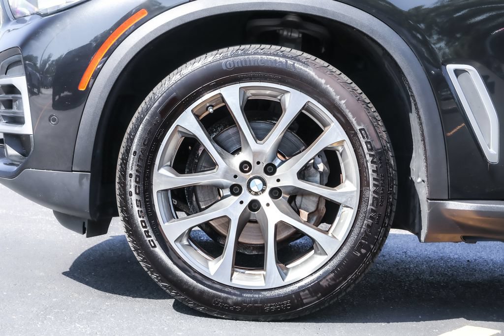 Used 2022 BMW X5 xDrive40i AWD/4WD image 18