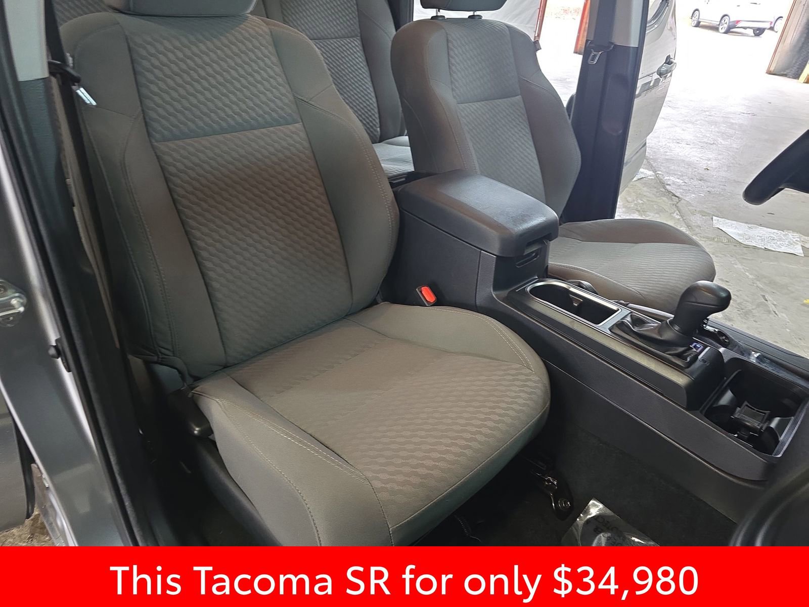Used 2022 Toyota Tacoma SR image 16